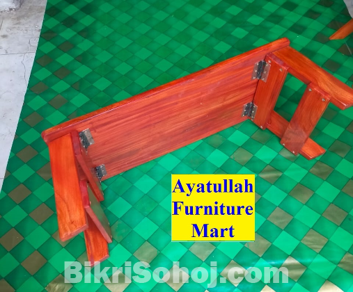 Table Small (Writing or Reading)